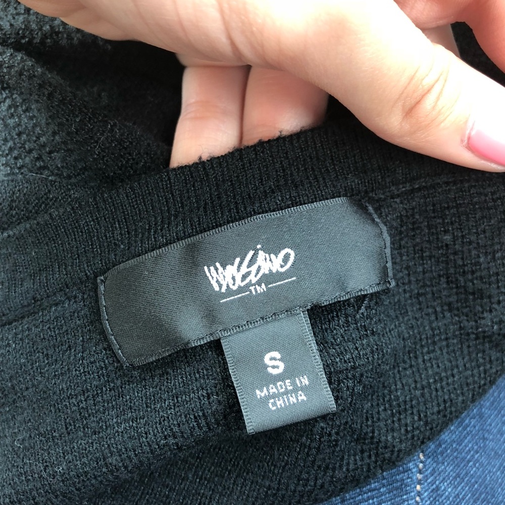 Top - Picture 2 of 2